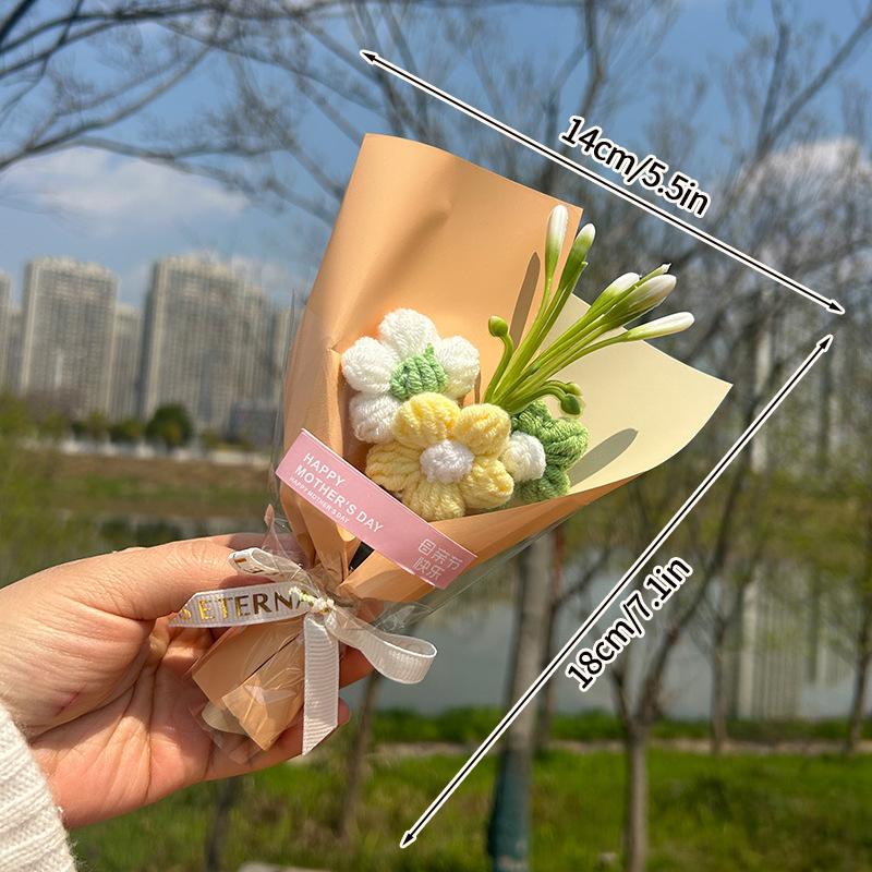 Mini Knitted Bouquet Girlfriend Creative Birthday Valentine's Day Gift Artificial Simulated Small Bouquet Wedding Companion Gift