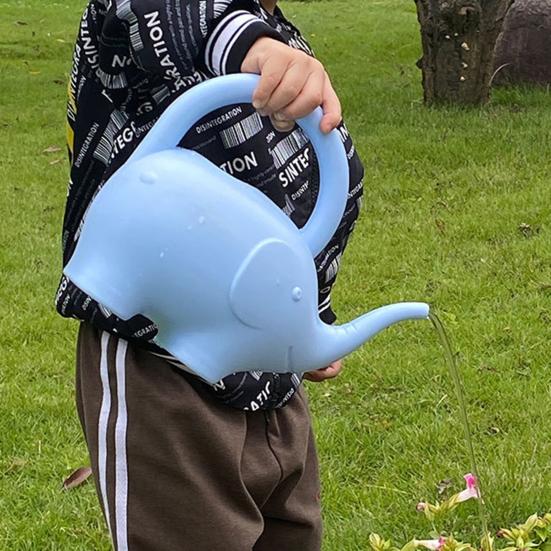 Water Can Anti-slid Handle Cute Plastic Creative Elephant Shape Water Pot for Garden