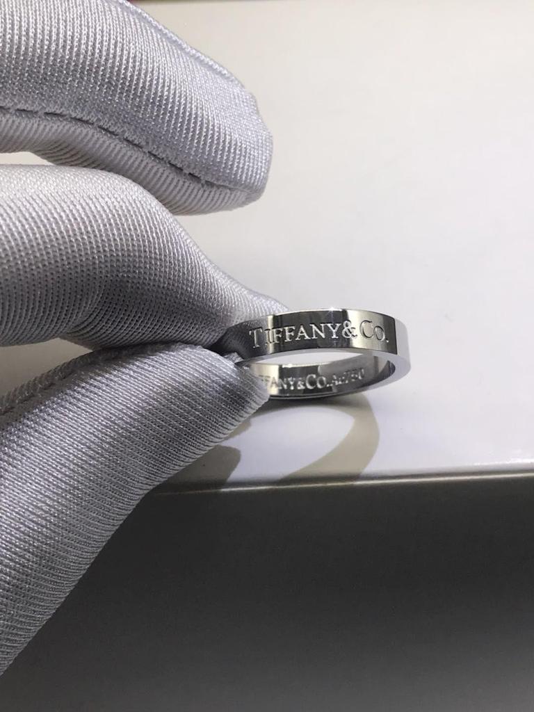Rodzina T Srebro Próby 925 Angielski List Trzy Diamenty Pierścionki Zaręczynowe dla Pary