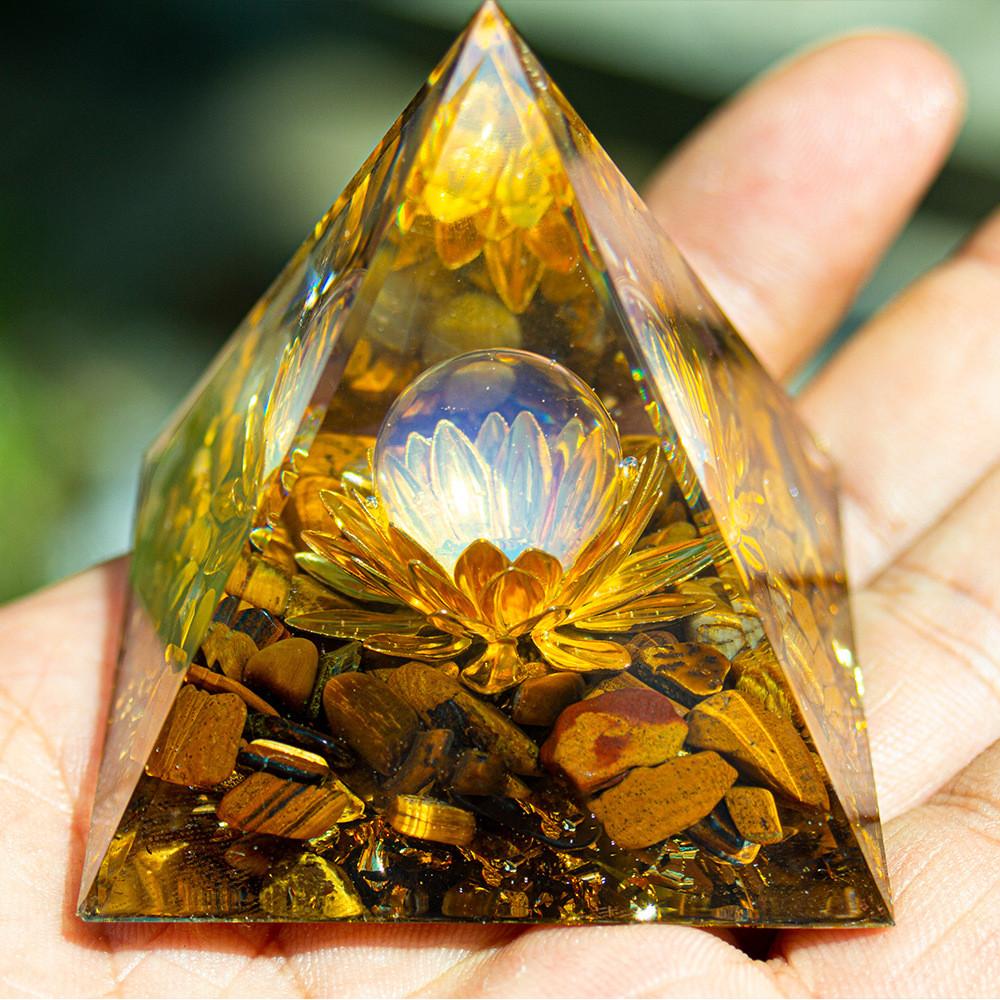 Resin Art Crystal Ball Pyramid Home Decor With Modern Minimalist Style For Living Room Display