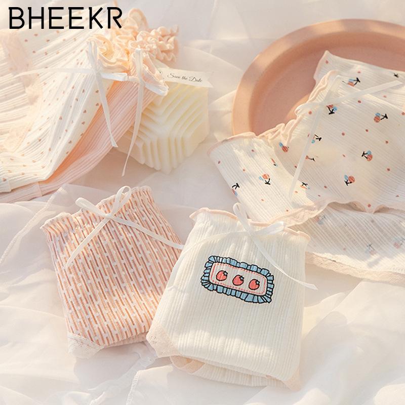 5 teile/satz Süße Bogen Spitze Rand Erdbeere Kissen Blume Gewinde Höschen frauen Reine Baumwolle Schritt Taille Tasche Hüfte Mädchen briefs