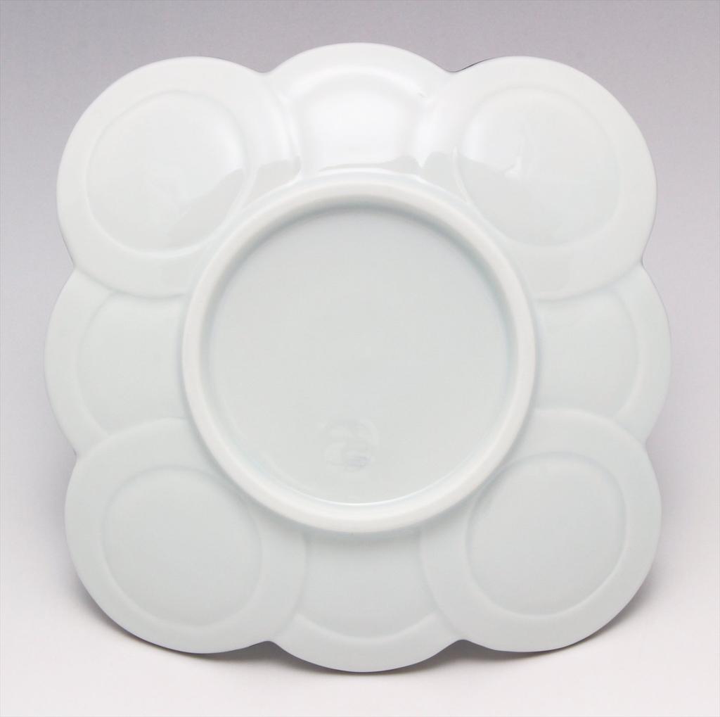 24to3 Nishitomi Ceramics Arita ware plate Densei kiln auspicious knot individual plate plate dish side plate diameter 13cm platinum Christmas New Year