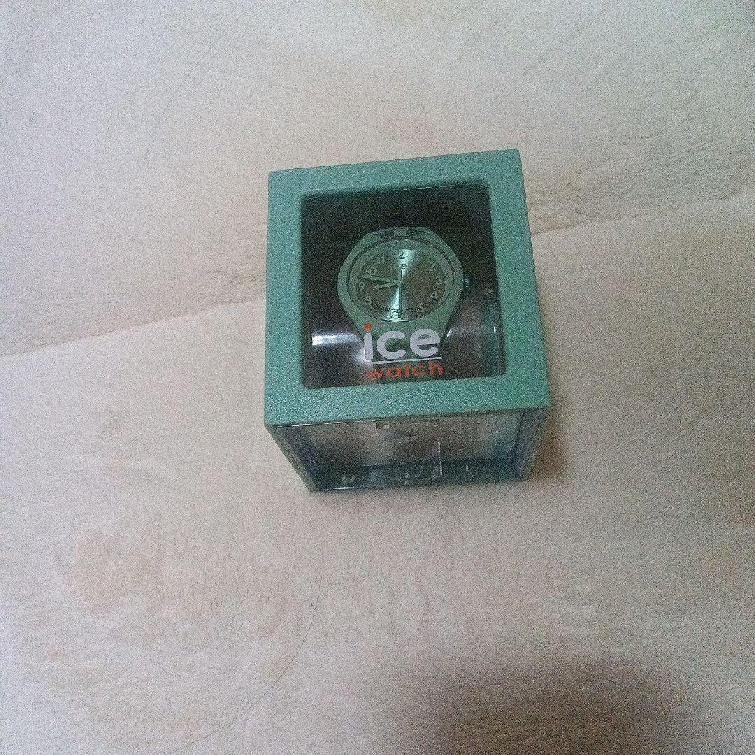 Used ICE WATCH green analog watch