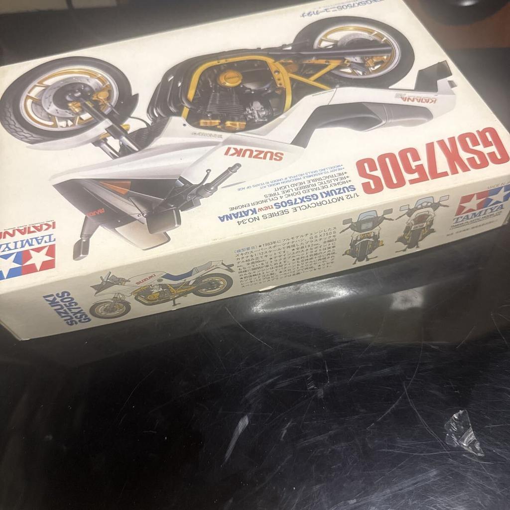 Tamiya Motorcycle Series 34 Suzuki GSX750S New Katana 1/12 No.