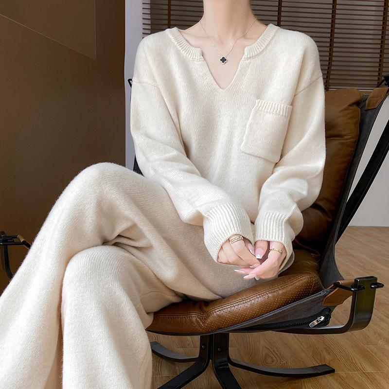 Casual Two-Piece Plus Size Wide-Leg Pants Knitwear Suit with Pockets