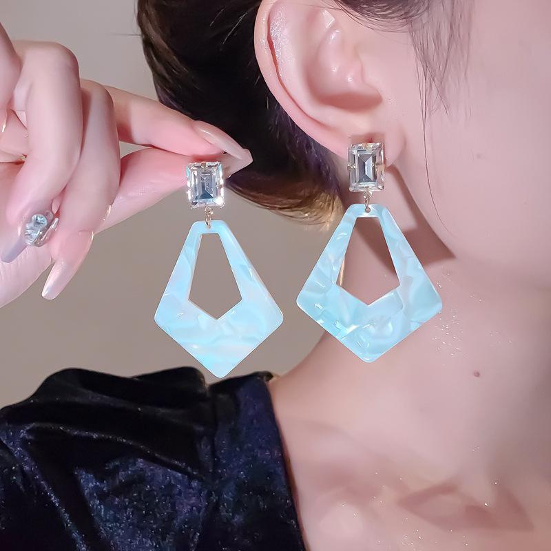 2025 Diamond Geometric Flower Tassel Earrings – Korean Cold Style, Light Luxury for Women