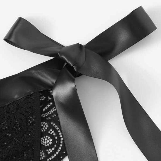 2 Pcs/Set Bra Panties Set Lace Uo Bow-knot See-through Lace V Neck Spaghetti Strap Three Point Pornographic Lady Underwear Suit