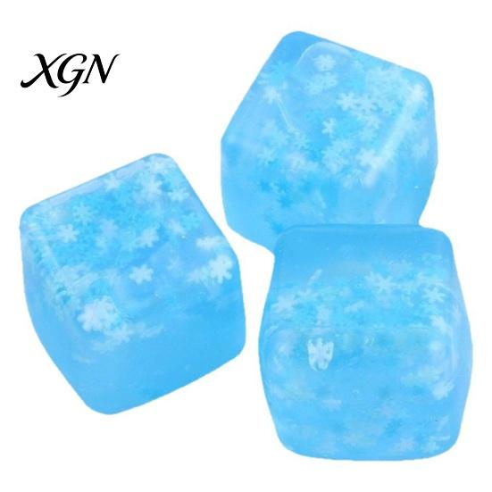 Clear Cube Toy Squeeze with Glitter Snowflake Anxiety Relief Stress Portable Reducer Sensory Soft Stretchy Ice Pinch Party