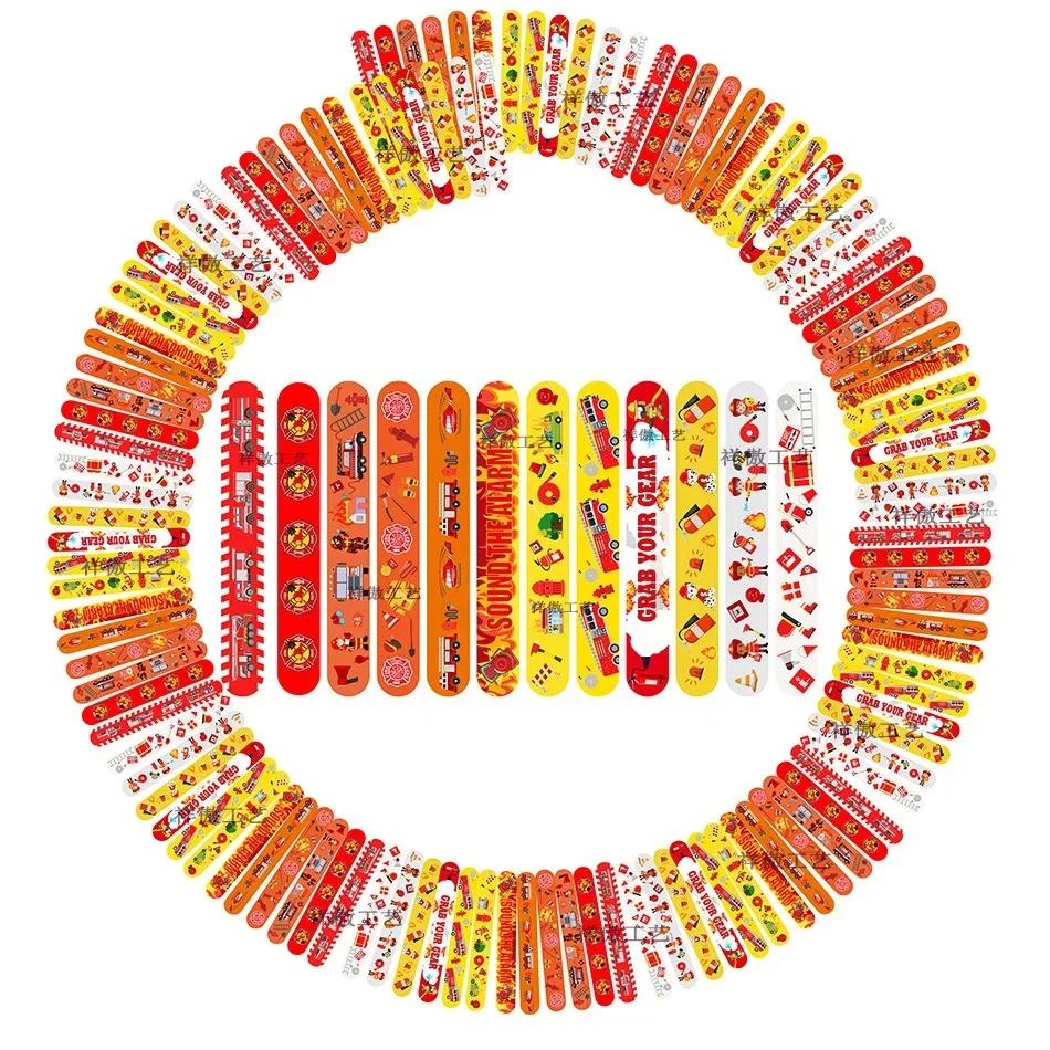 12 Stück Feuerwehrmann Partygeschenke Feuerwehrmann Klatscharmbänder Happy Feueralarm Partyzubehör Jungen Brandschutz Geburtstagsparty Deko