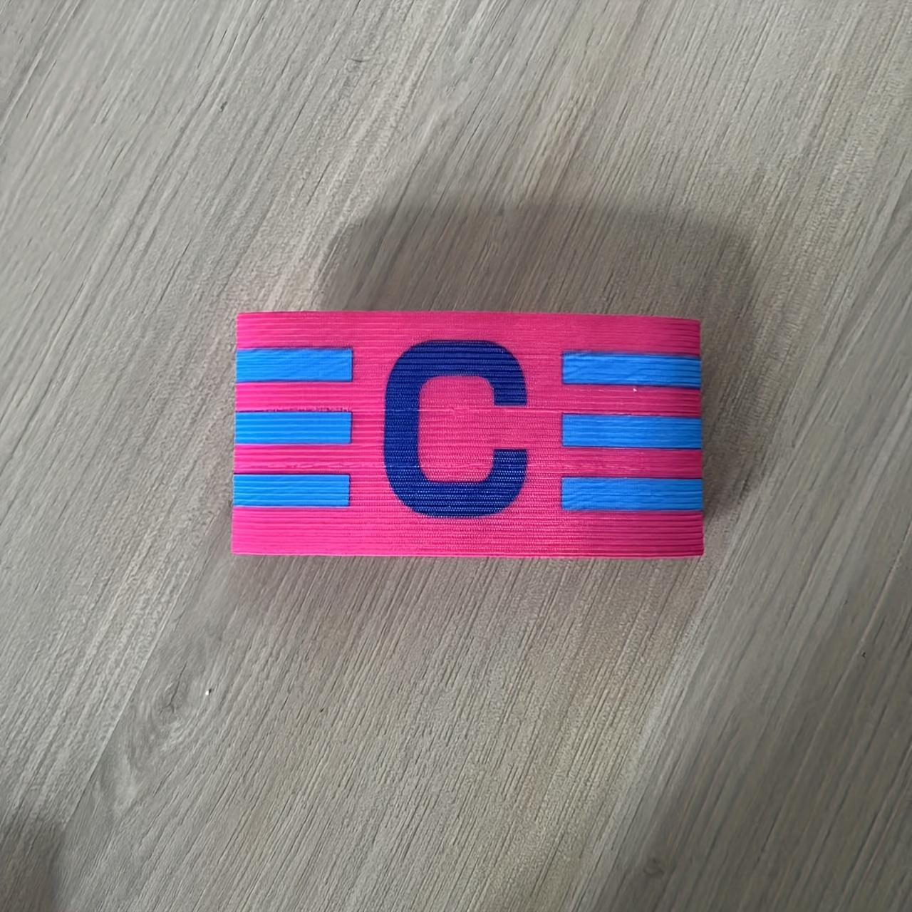 Verstelbare Nylon Voetbal Aanvoerdersband Duurzame Comfortabele Pasvorm voor Voetballeiders Professionele Wedstrijd Armband