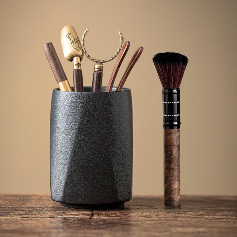 

Black Pottery Tea Ceremony Six Gentlemen Set