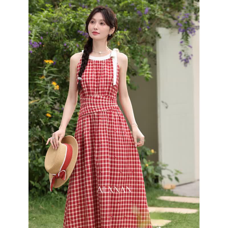 Women s Red Plaid Halter Maxi Dress S