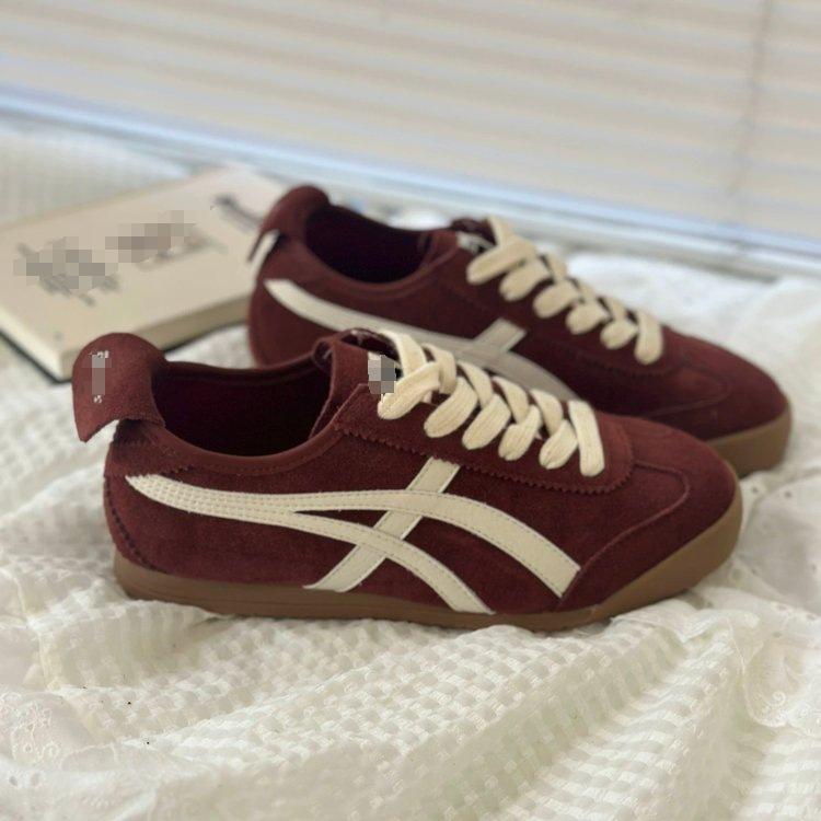 Retro Sports Flat Shoes Women's 2025 Autumn Explosion Versatile Soft-soled Sports and Leisure Board Shoes Comfortable Moral Training Shoes Tide