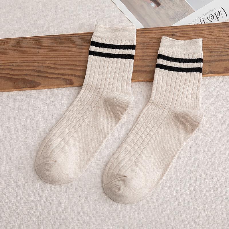 Men's Mid-Calf Socks: Breathable, Sweat-Absorbent, Trendy, Versatile Spring and Summer Footwear
