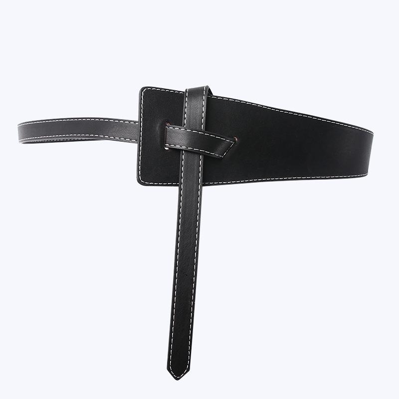 

Элегантный женский свитер-пальто с широким поясом-узлом чёрный