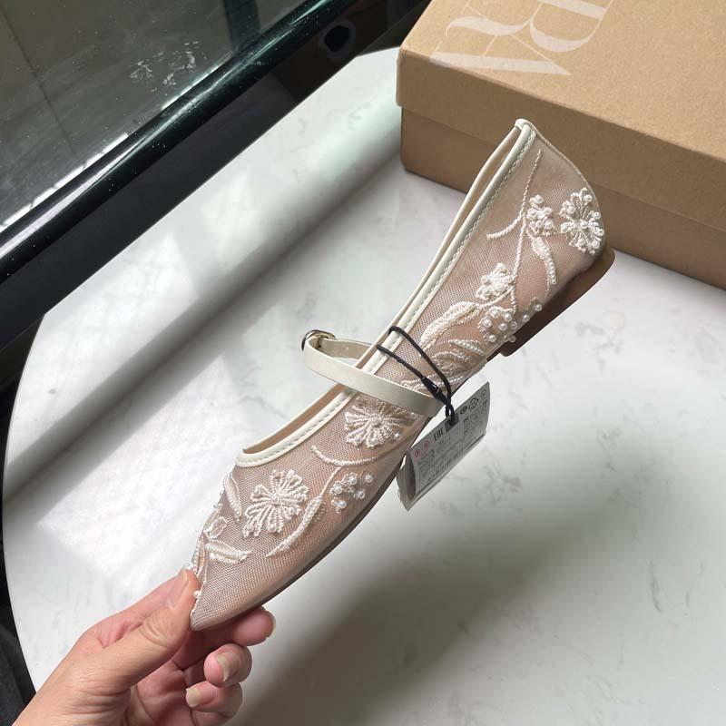 Z Summer New  Shoes Inlaid with Artificial Pearl Embroidered Mesh Light Mouth Ballet Shoes X