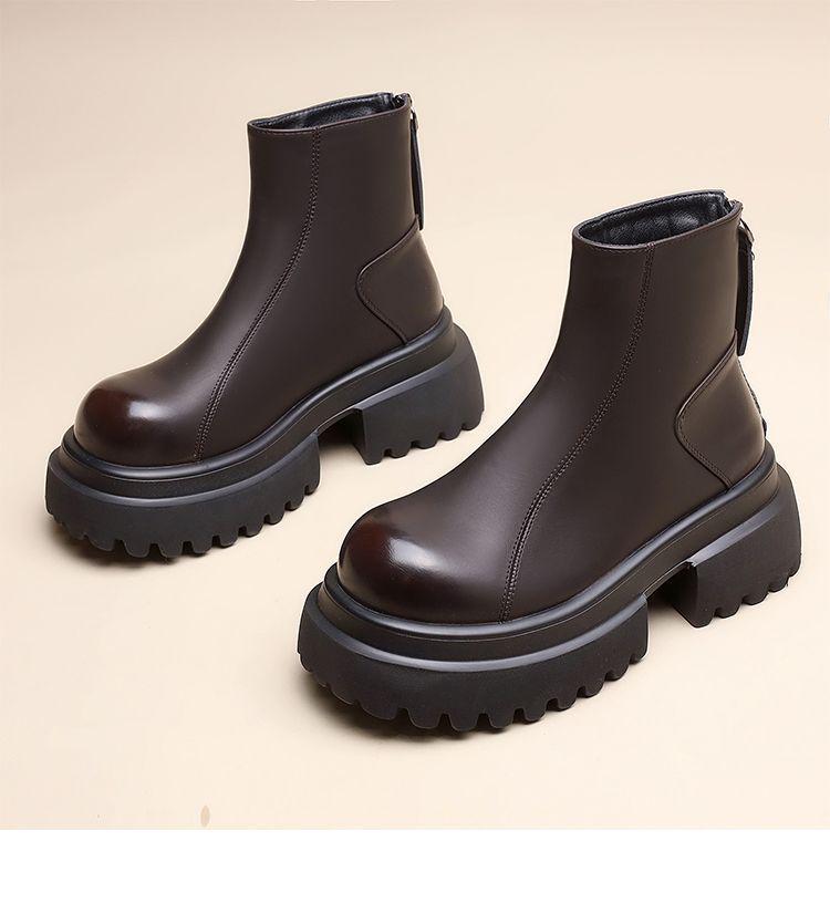Women's 2025 Autumn/Winter British Style Thick-Soled Platform Chelsea Boots – Height-Increasing & Slimming Retro Short Boots