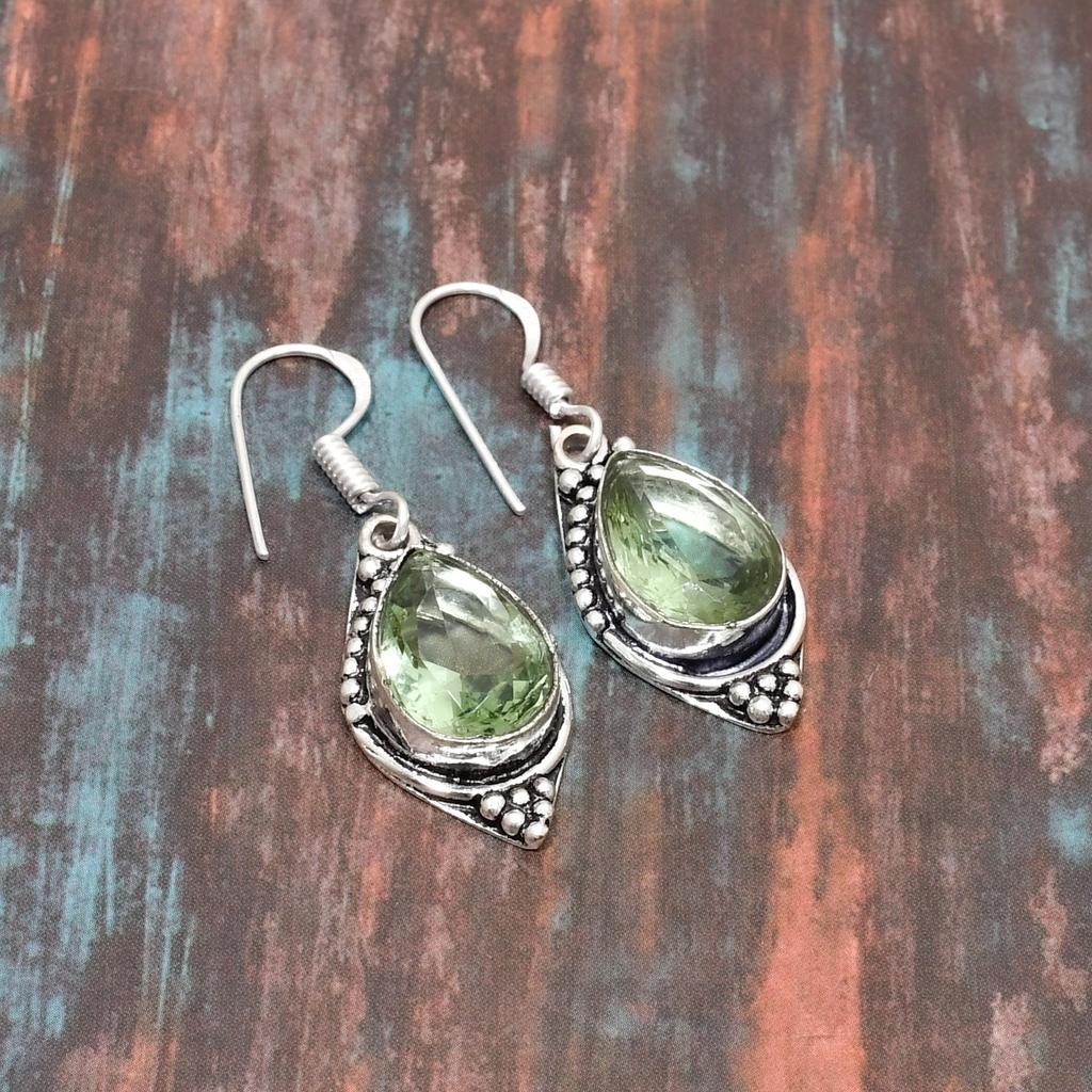 Tsavorite, boucle d'oreille en argent sterling 925 faite à la main avec pierres précieuses pour elle