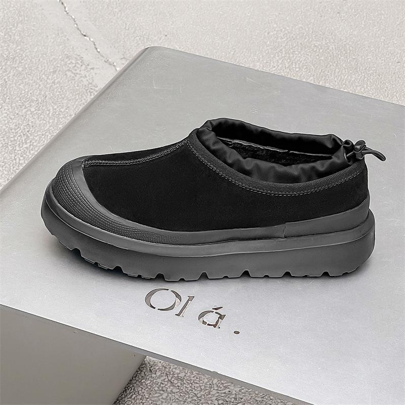 

Star with the same fur integrated snow boots winter new men and women couples thick-soled piled thickened warm cotton shoes female size 40 чорний