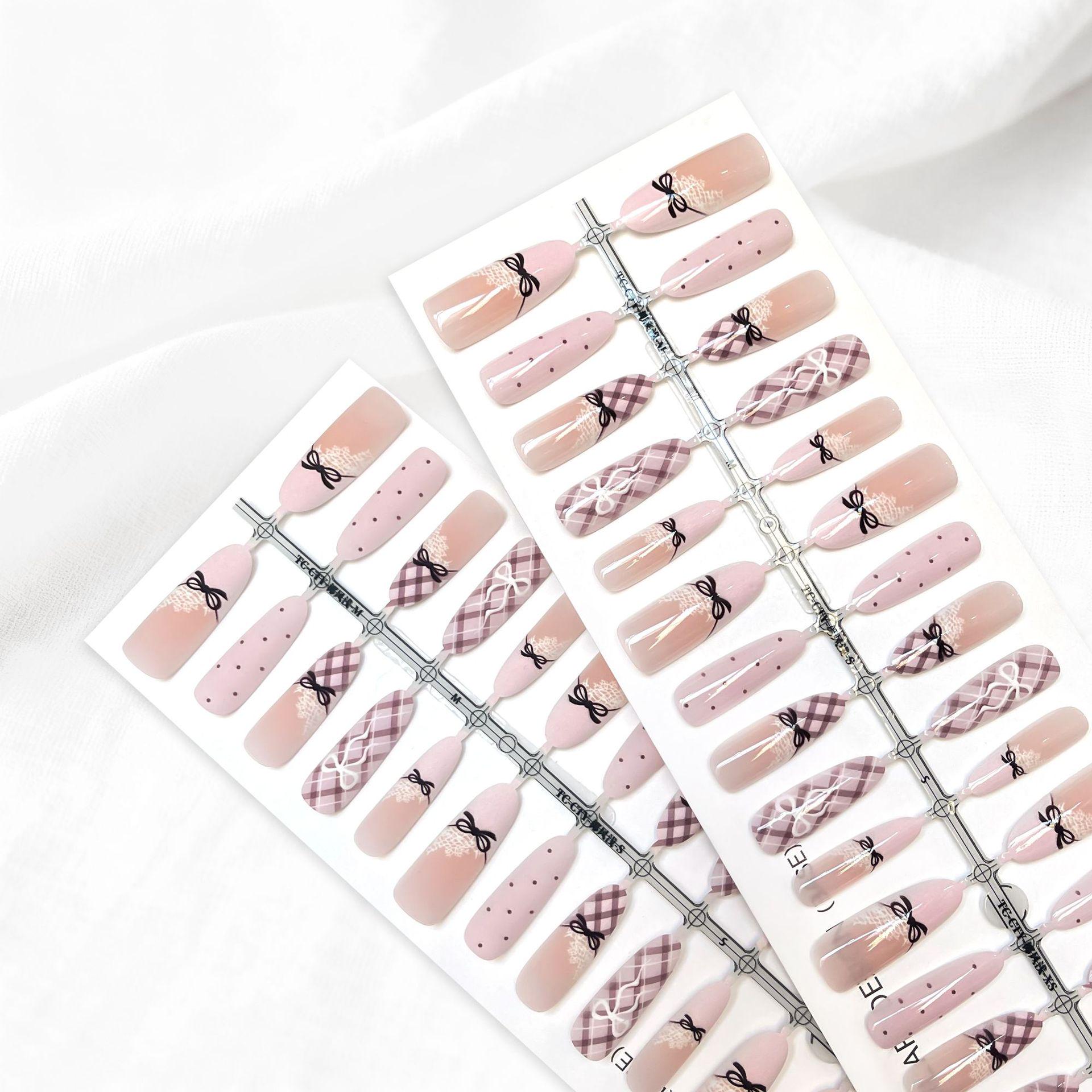 Tang Dynasty Inspired Butterfly Nail Art Stickers Glossy Top Coat (4 Sets SMSXS per Strip)