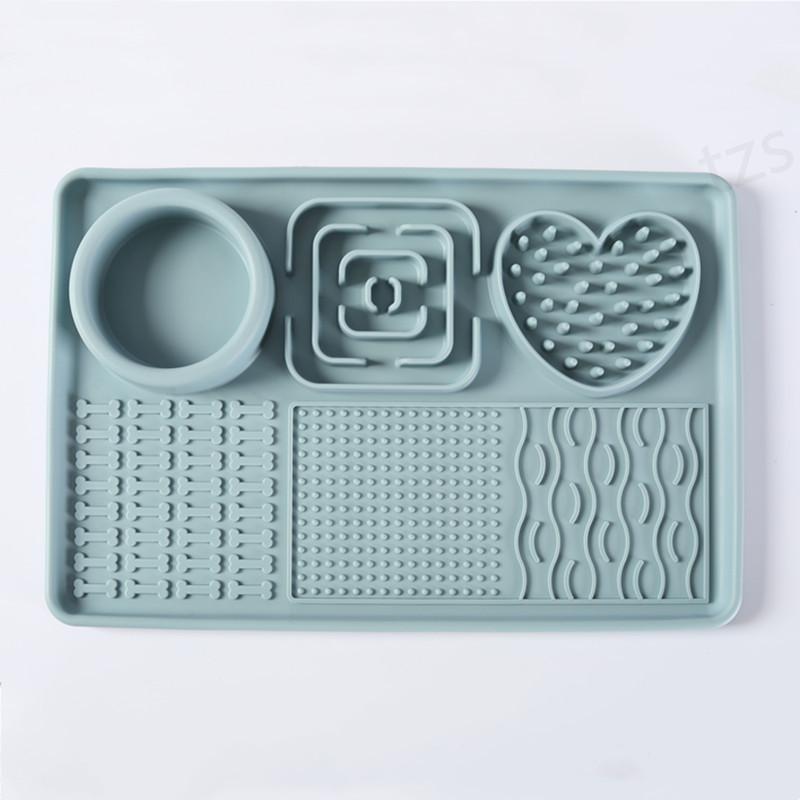 Dog Slow Food Bowl Pet Silicone Dog Licking Food Pad Cat Licking Plate Puzzle Leaking Food Hidden Food Licking Kitten Toy