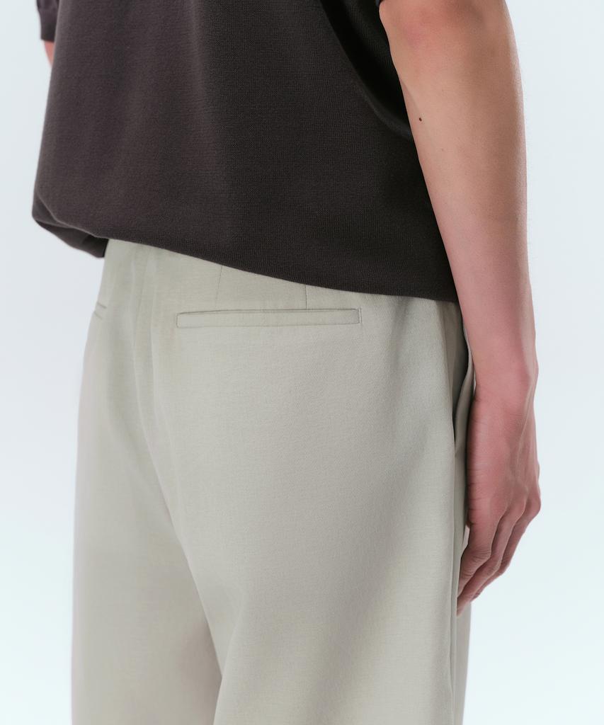 Musinsa Standard Cool Touch Hidden Banding Half Slacks [Dusty Cream]