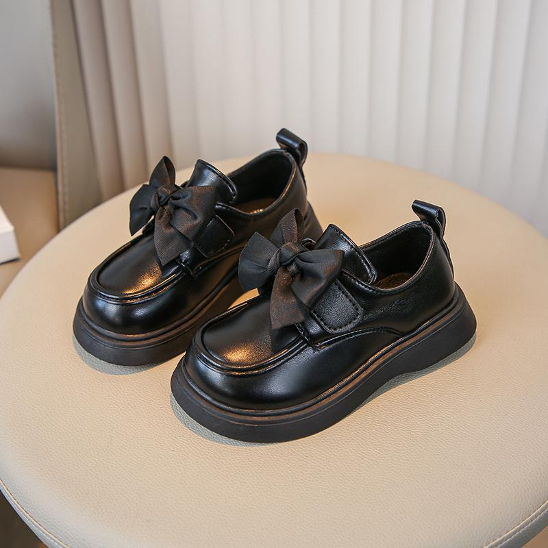 Girls' Butterfly Princess-style Leather Shoes, New Spring Collection, Children's Non-slip Soft-soled Flats, Retro Ballet Flats