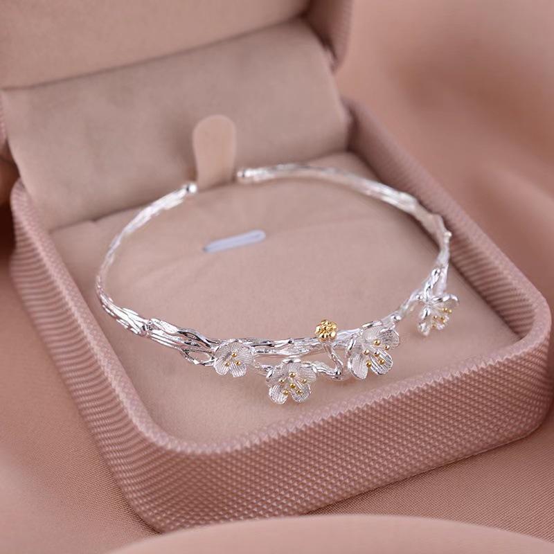 2024 Artistic Plum Blossom Adjustable Bracelet - Fresh, Versatile, and High-End Forest Style