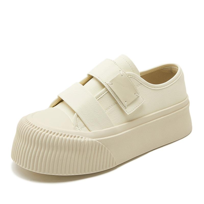 

Leather thick baseplate shoes women s 2025 new spring casual bread shoes Korean version of white shoes women s sports flat baseplate shoes 35