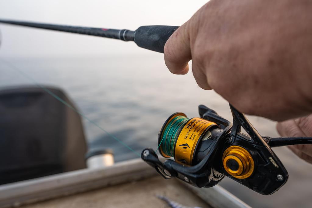 PENN Spinfisher VII 3500 Saltvann Spinnfiskesnelle HøyreVenstre Håndtaksposisjon IPX5 Forsegling HT-100 Frontbrems Super Line Spole Presisjon CNC Girteknologi