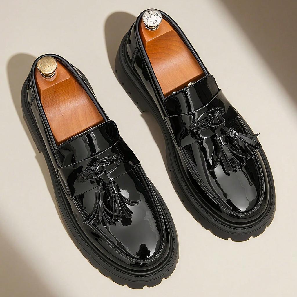 Fashion Tassel Thick Sole Leather Men's Shoes Loafers Slip-On Business Dress Shoes for Gentleman Glossy Formal Party White Shoes