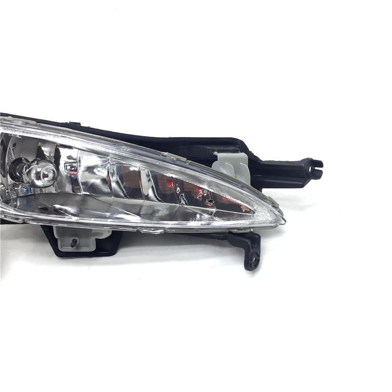 Kia K5 Front Fog Light Assembly 2010-2013 Models - Original Bumper Light Replacement