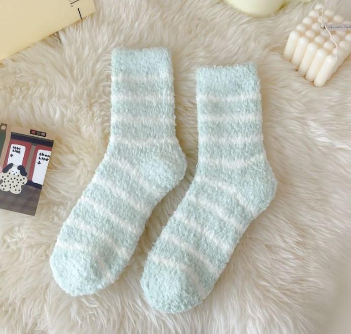 Women's Warm Solid Color Floor Socks Non Slip Plush Knitted Coral Fleece Socks No Show Socks kawaii cute men
