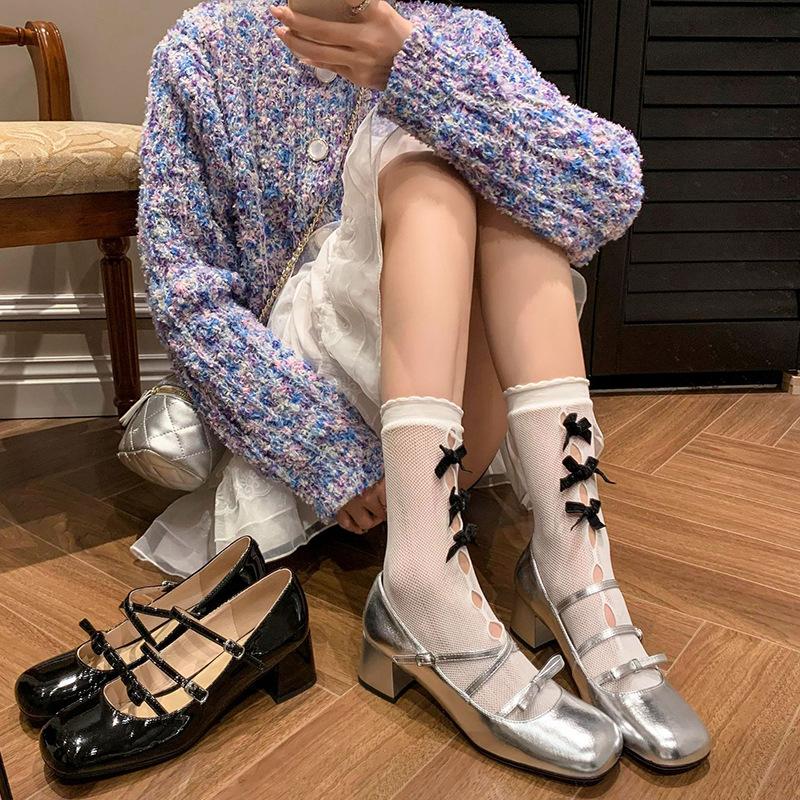 

Ранняя весна Французские туфли Мэри Джейн на толстом каблуке с пряжкой и бантом Одиночные туфли Женские серебристые балетки 40 чёрный