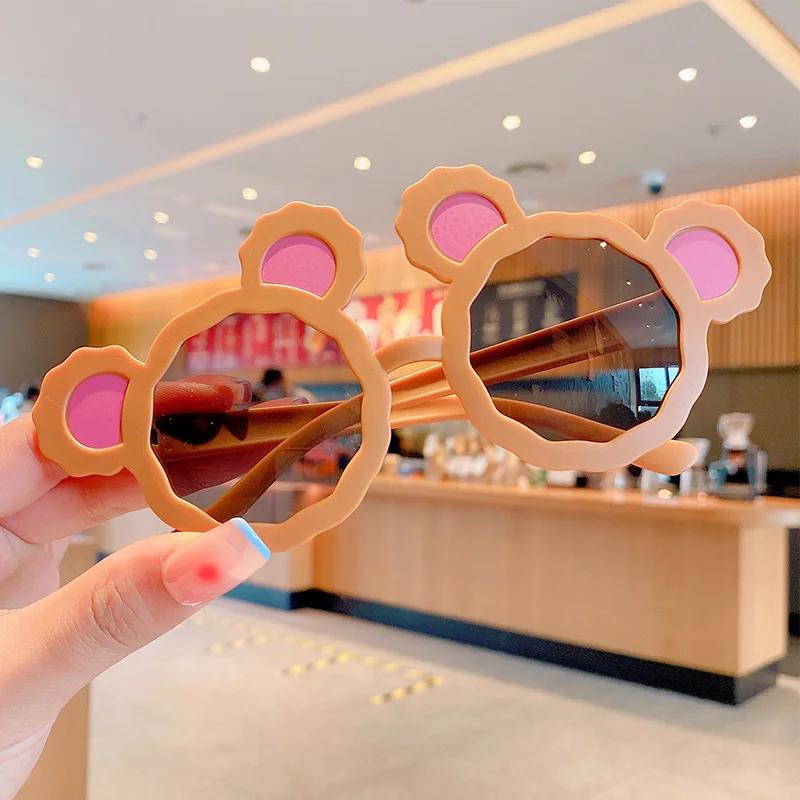 

New Children Cute Little Bear Sunglasses Girls Fashion Circle Sun Glasses Cute Baby Outdoor Sunshade Eyewear Uv400 1PC