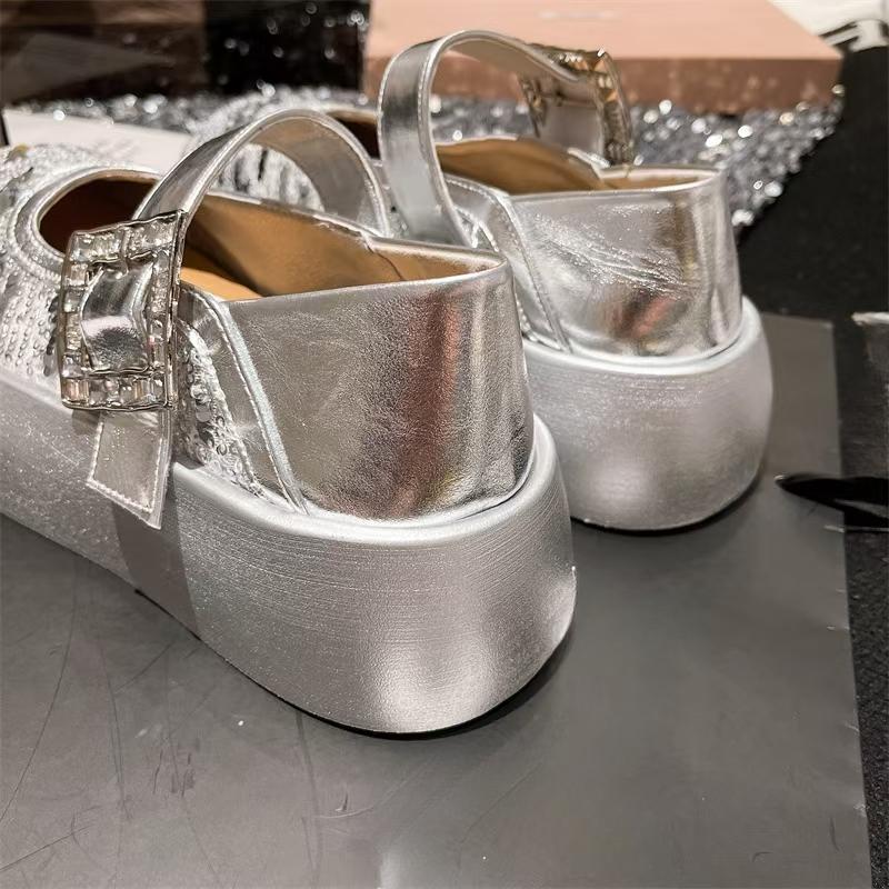 Fashion Summer New Flat Shoes Women Fashion Round Head Sequin Cloth Waterproof Table Anti-slip Wear-resistant Heel Shoes