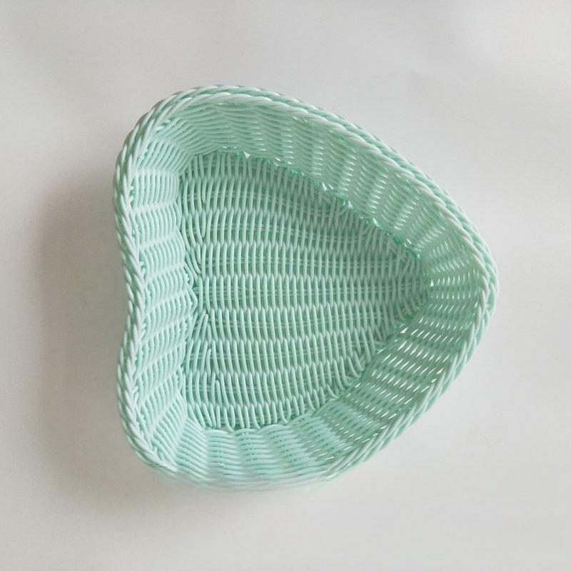 1pcs Rattan Like PP Small Basket Candy Box Desktop Woven Storage Basket Snack Fruit Tray For Home Tabletop Organizing