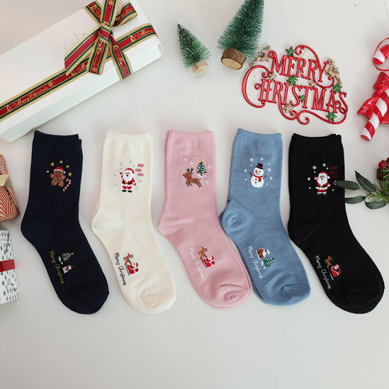 Kiki Point Women s Christmas Socks black