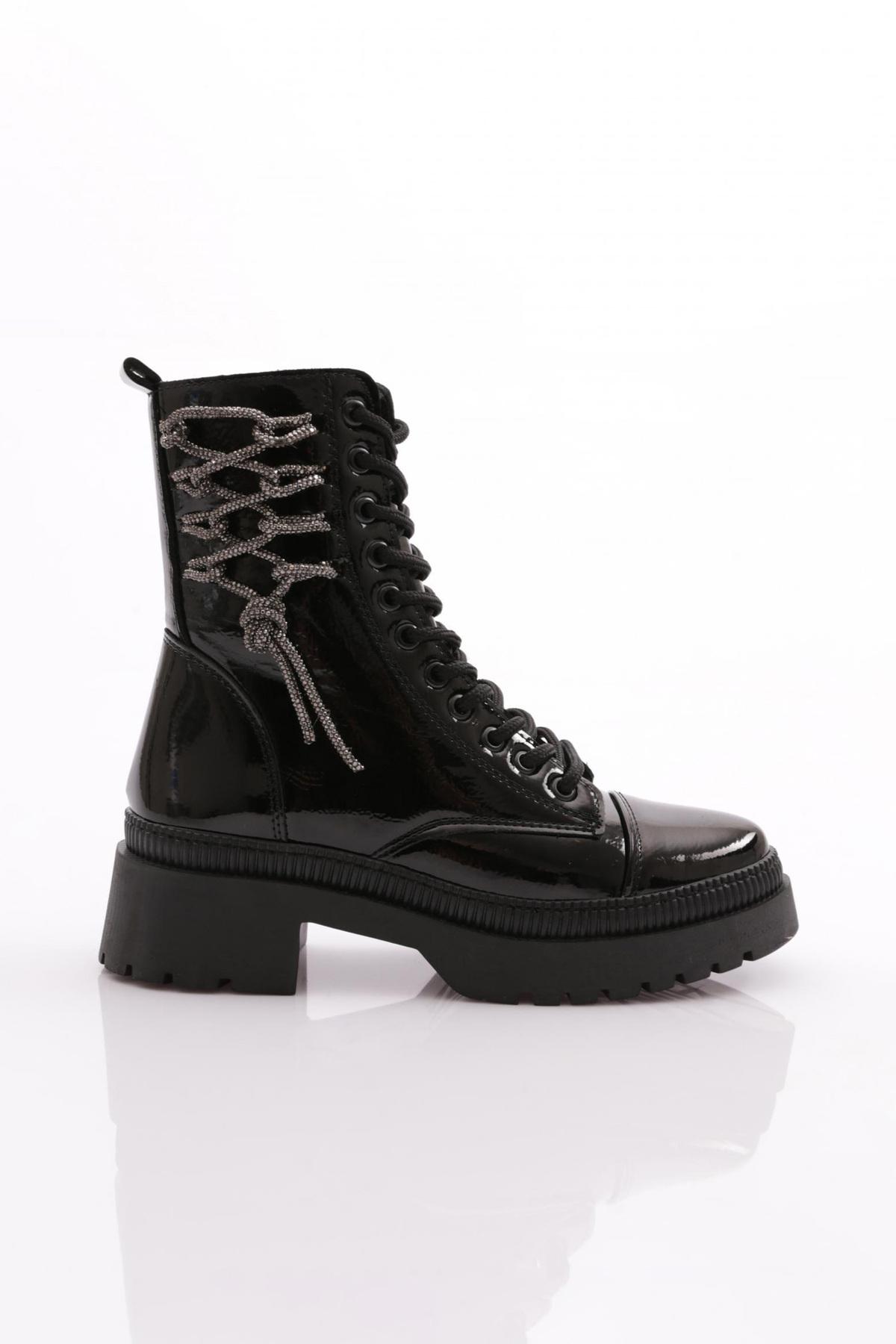 

Женские модные ботинки