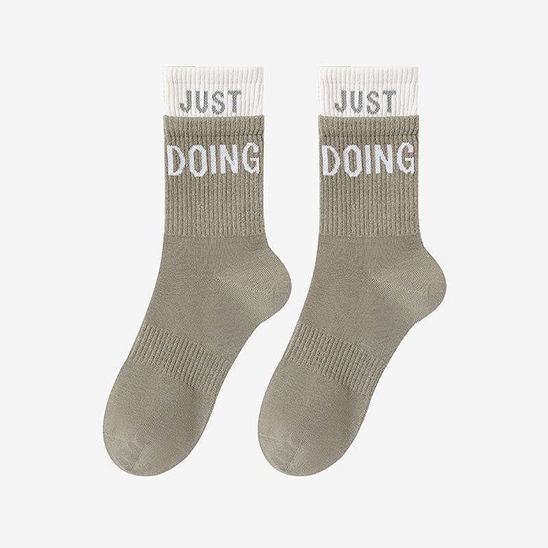 

1 пара модных эластичных высоких носков-трубочек, высокоэластичные женские спортивные носки, дышащие, впитывающие пот, для взрослых