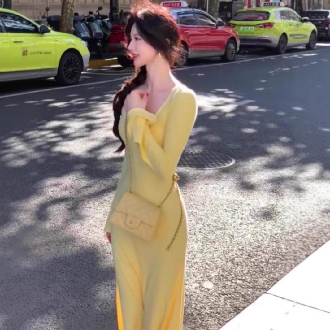

2024 Women s Yellow U-Neck Flared Sleeve Fishtail Dress for Spring & Autumn M жёлтый