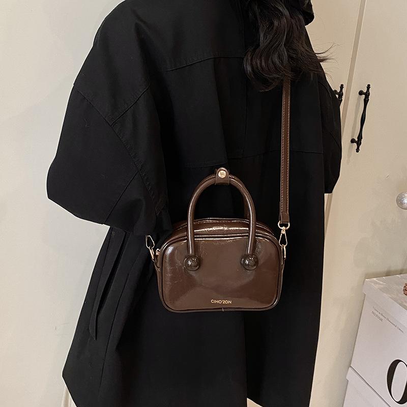 Hand Bag Women's New Niche Versatile Messenger Small Square Bag Shoulder Bag