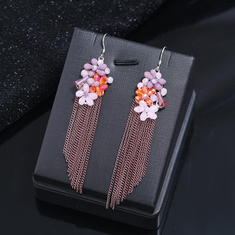 Retro exquisite light luxury bohemian crystal fringed stud earrings female simple temperament long personalized earrings ear jewelry
