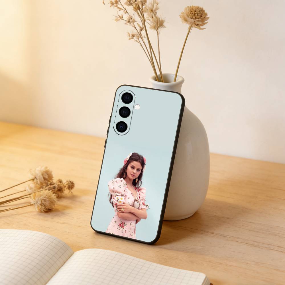 

S-Selena G-Gomez Singer Phone Case Black Silicone Soft For Samsung Galaxy A73,A72,A71,A70,A53,A52,A51 Samsung a21s