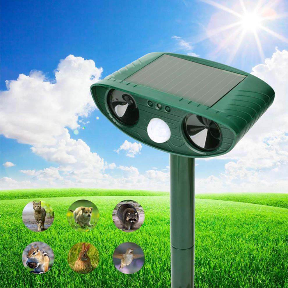 Ultrasonic Animal Repellent: Outdoor Solar Protection Against Stray Dogs, Cats, and Small Animals. Frequency of 25 kHz,