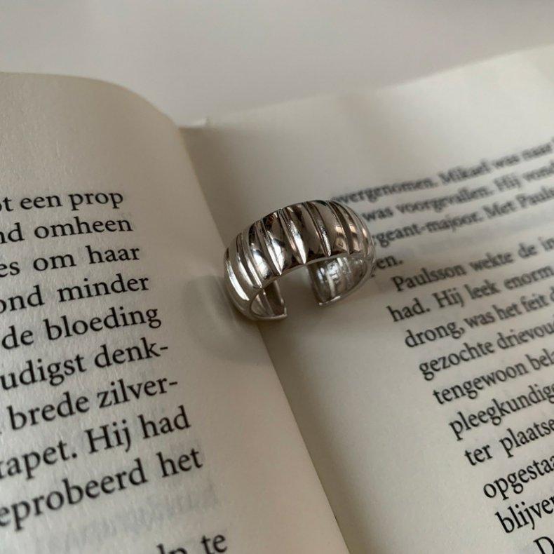 

Геометрическое кольцо-шестерня Модное корейское креативное кольцо-круассан Открытое кольцо в стиле хип-хоп на указательный палец