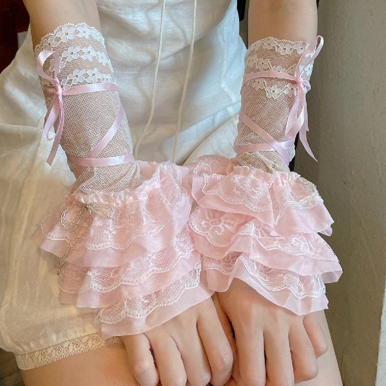 Lace Arm Warmers with Ruffles & Bows, Balletcore Lolita Long Fingerless Gloves for Women, Sweet Gothic Cosplay Costume Accessories
