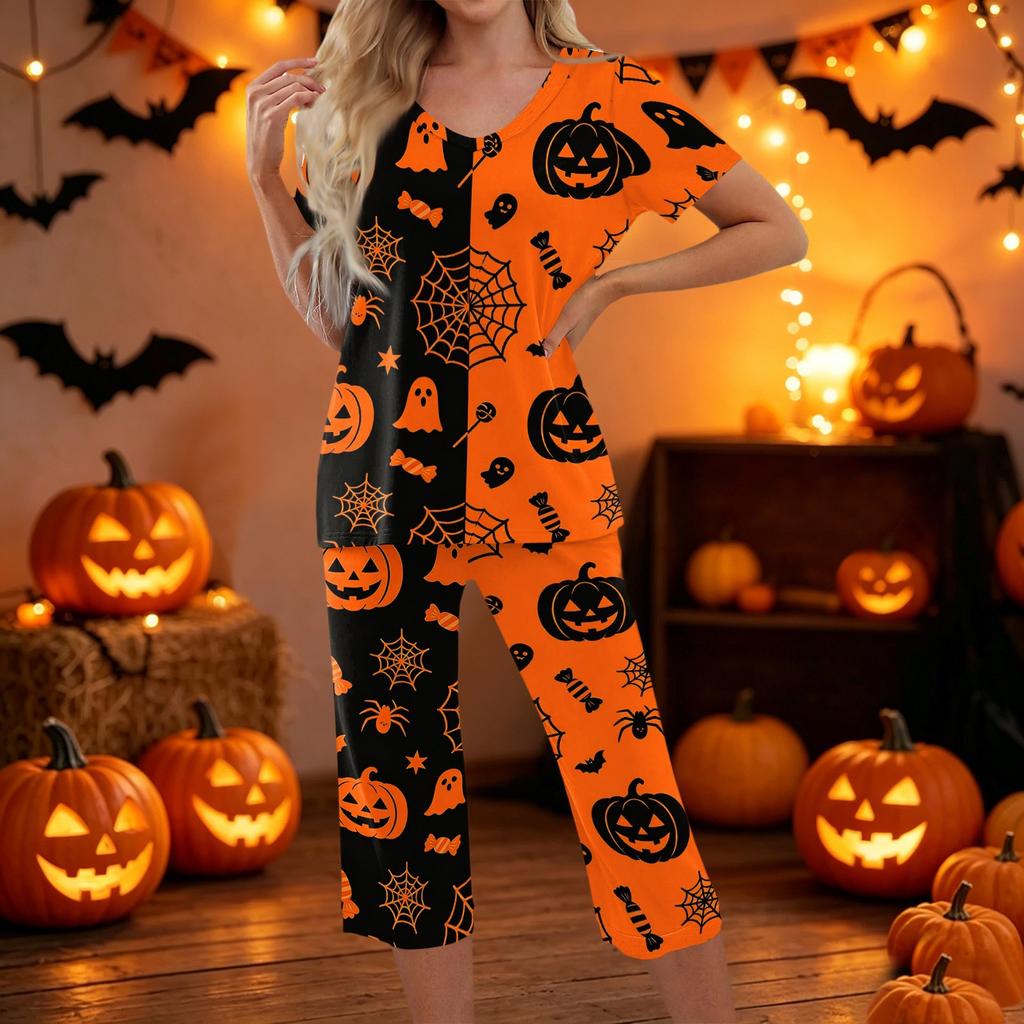 Women Two Piece Halloween Print Outfit Short Sleeve Top and Cropped Pants Casual Sportswear Set for Daily Wear
