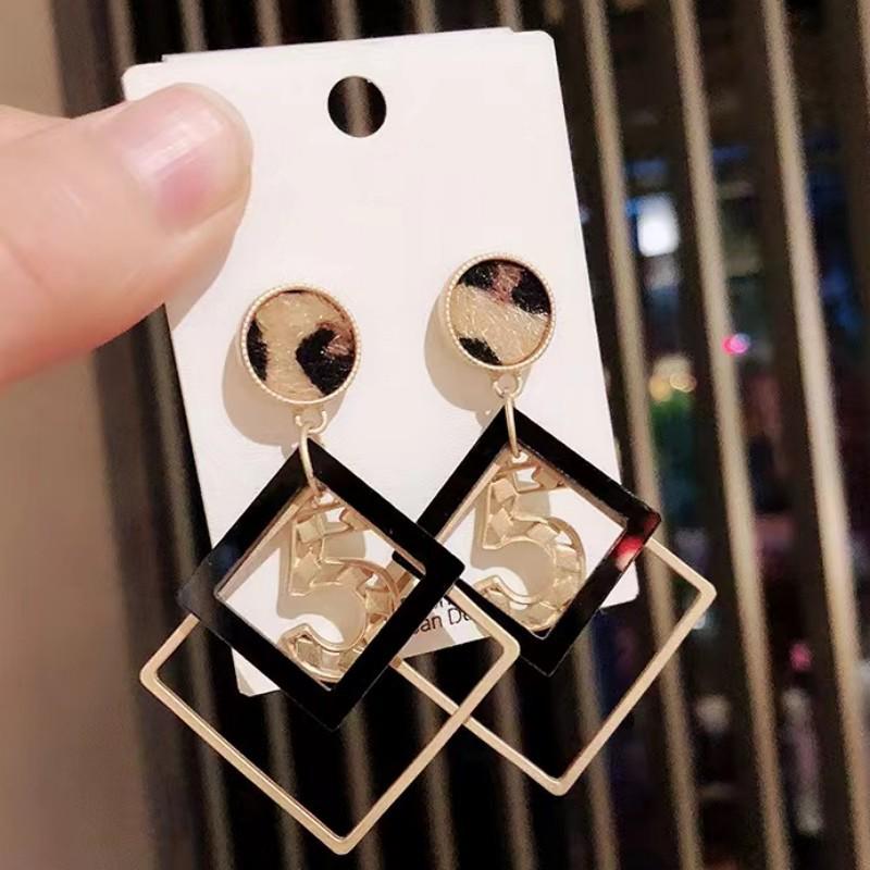 Chic European & American Tassel Earrings: Trendy, Long Dangle Design To Flatter Your Face - Versatile Statement Jewelry for Women