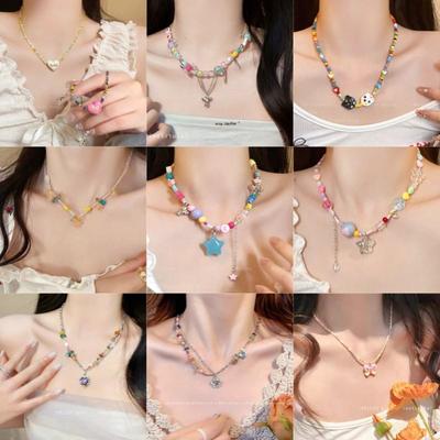 Barevný letní korálkový náhrdelník s klíční kostí - svěží a všestranný design inspirovaný dopaminem